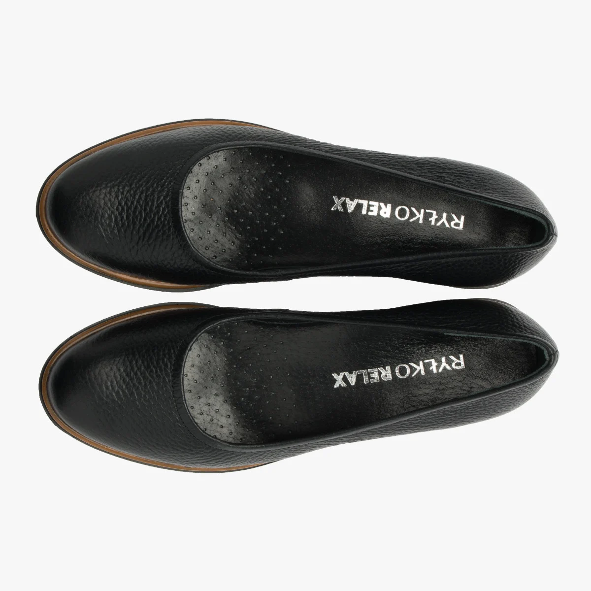 Czarne czółenka na platformie