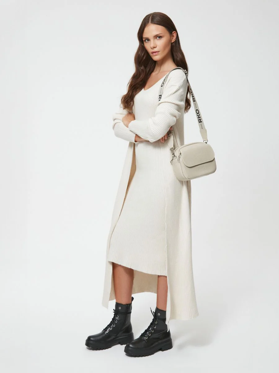 Czarne trzewiki typu worker