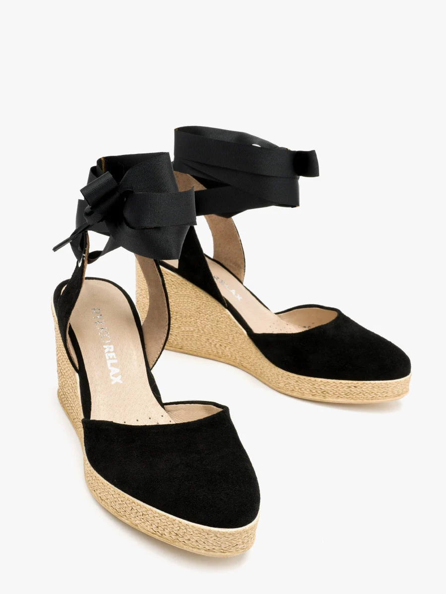 Dwuczęściowe czółenka z wiązaniem wokół kostki