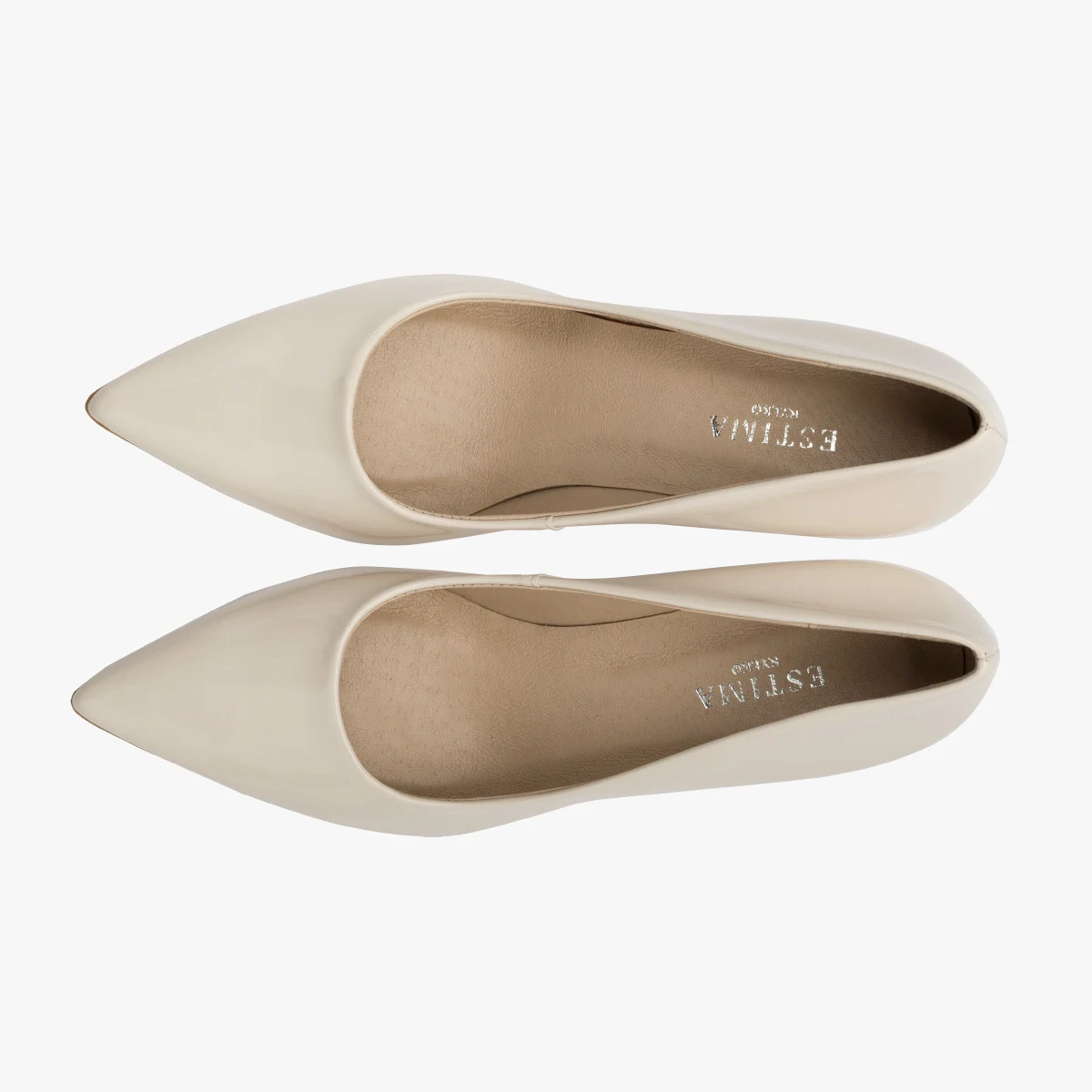 Kremowe czółenka lakierowane