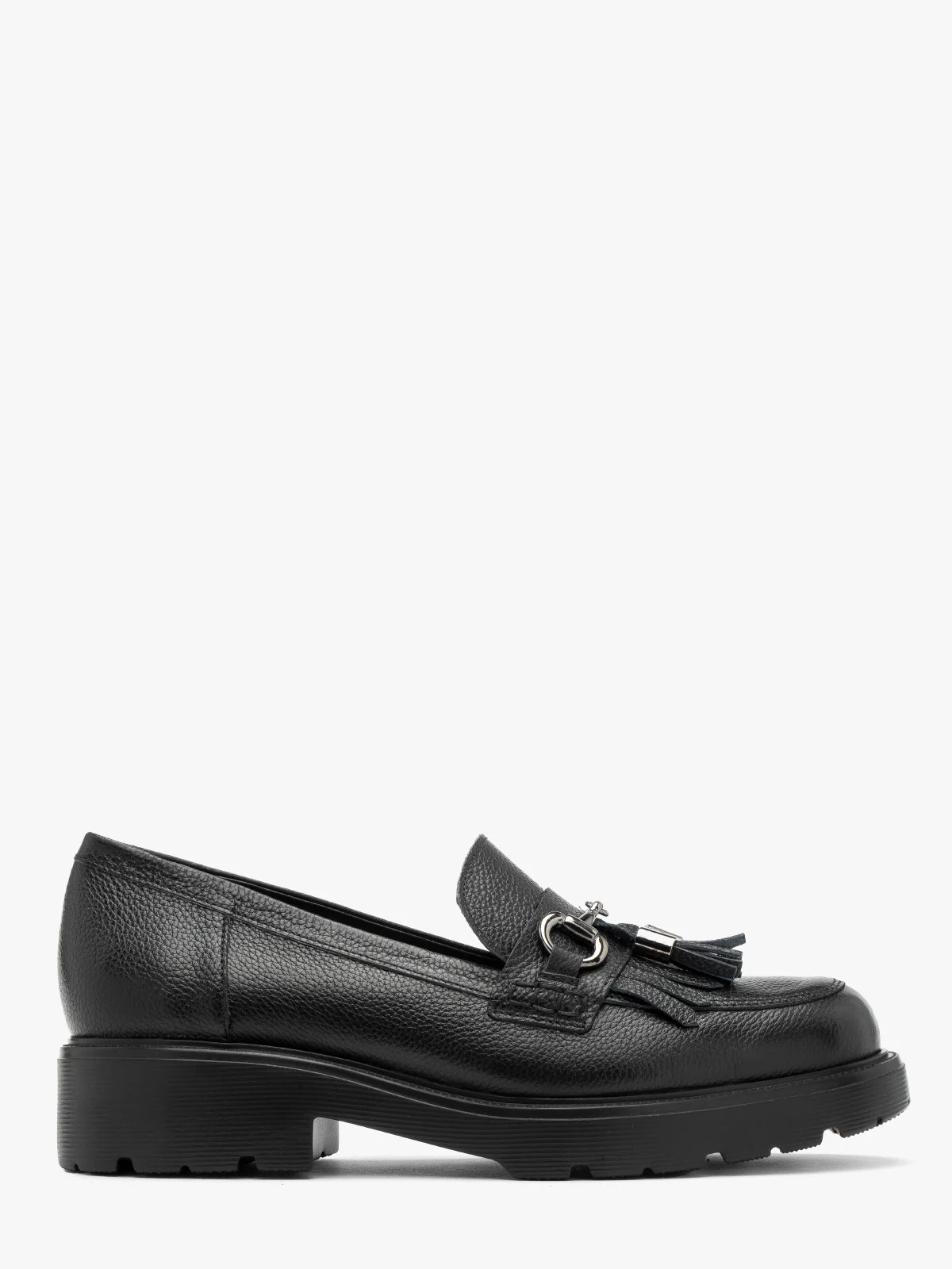 Czarne mokasyny z frędzlami