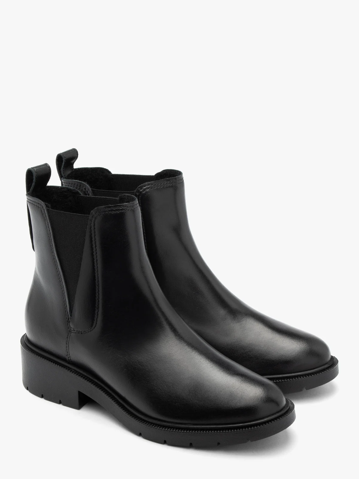 Czarne sztyblety damskie z dekoracyjnym cięciem przy gumie