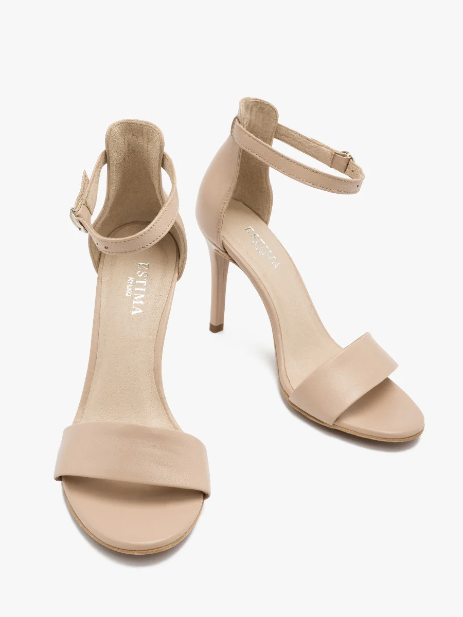 Beżowe sandały na wysokiej szpilce