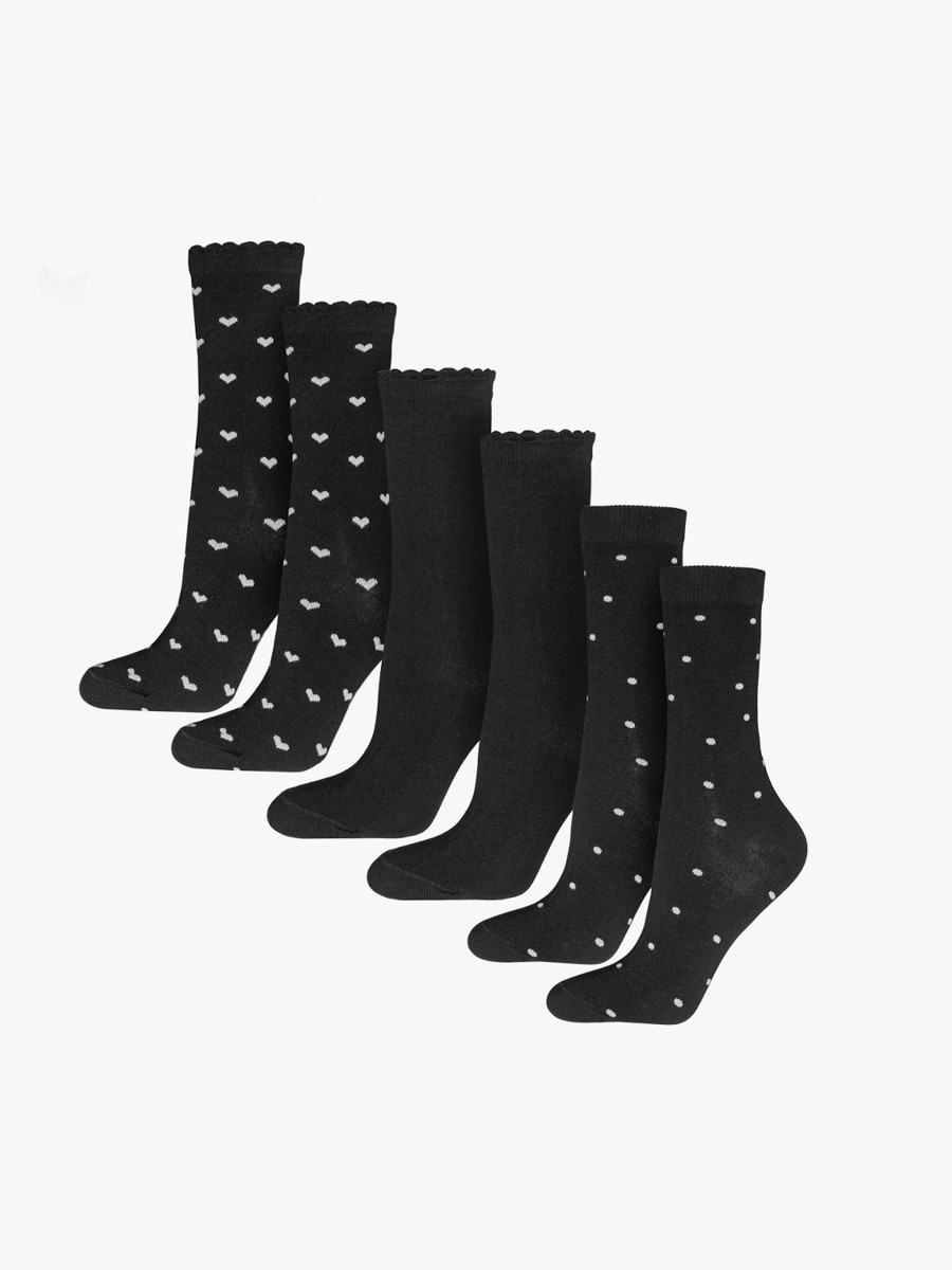 Czarne skarpety damskie w kropki