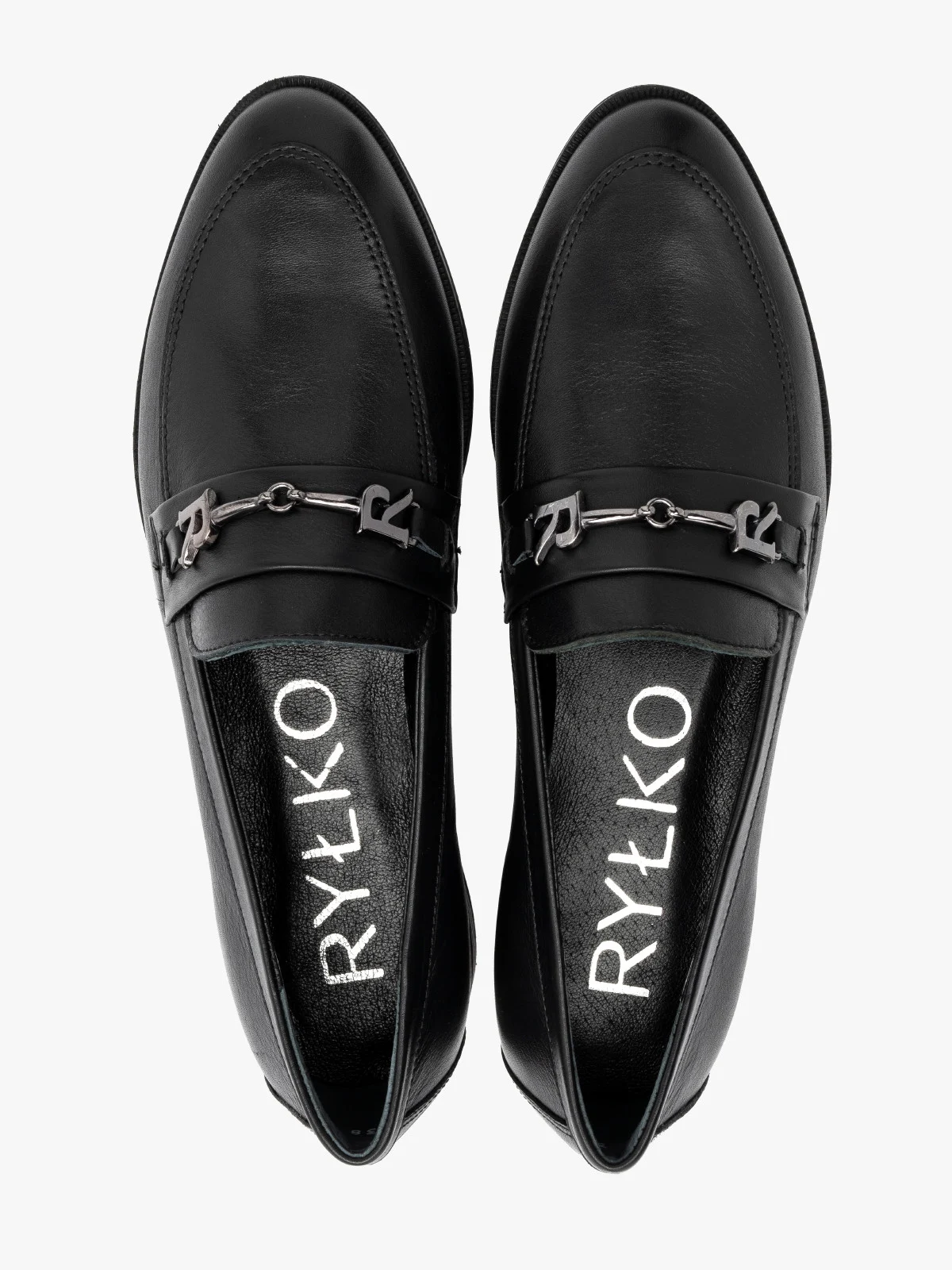 Czarne damskie mokasyny z ozdobą