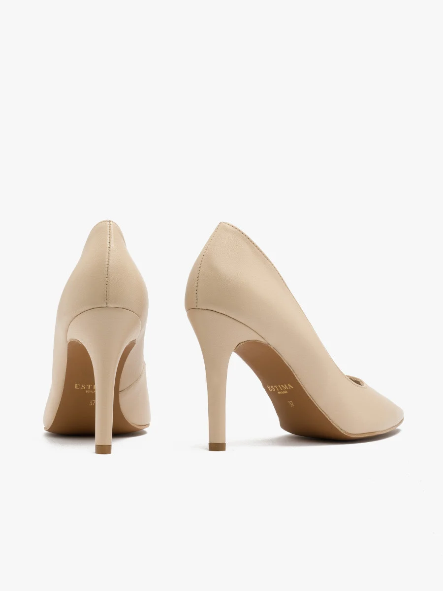 Beżowe czółenka na wysokim obcasie