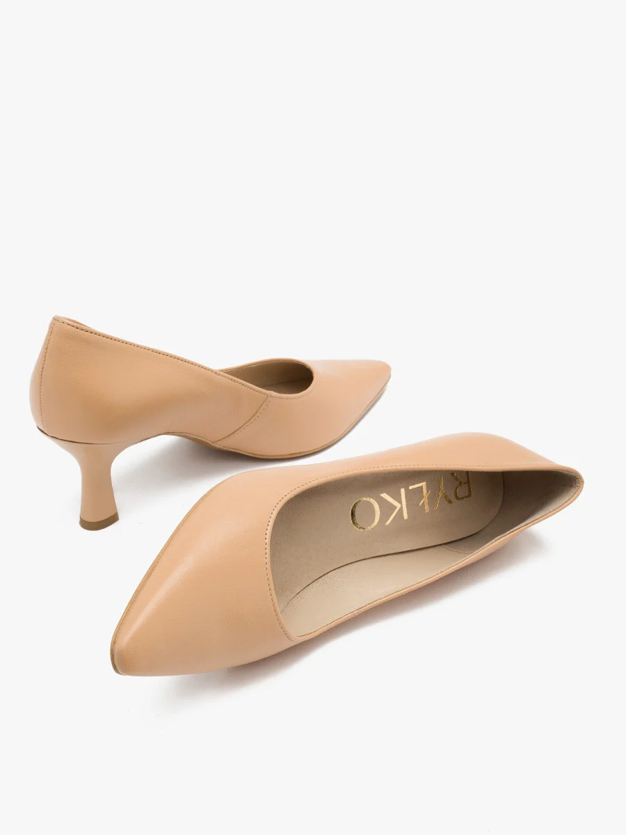 Beżowe czółenka na szpilce typu kaczuszka