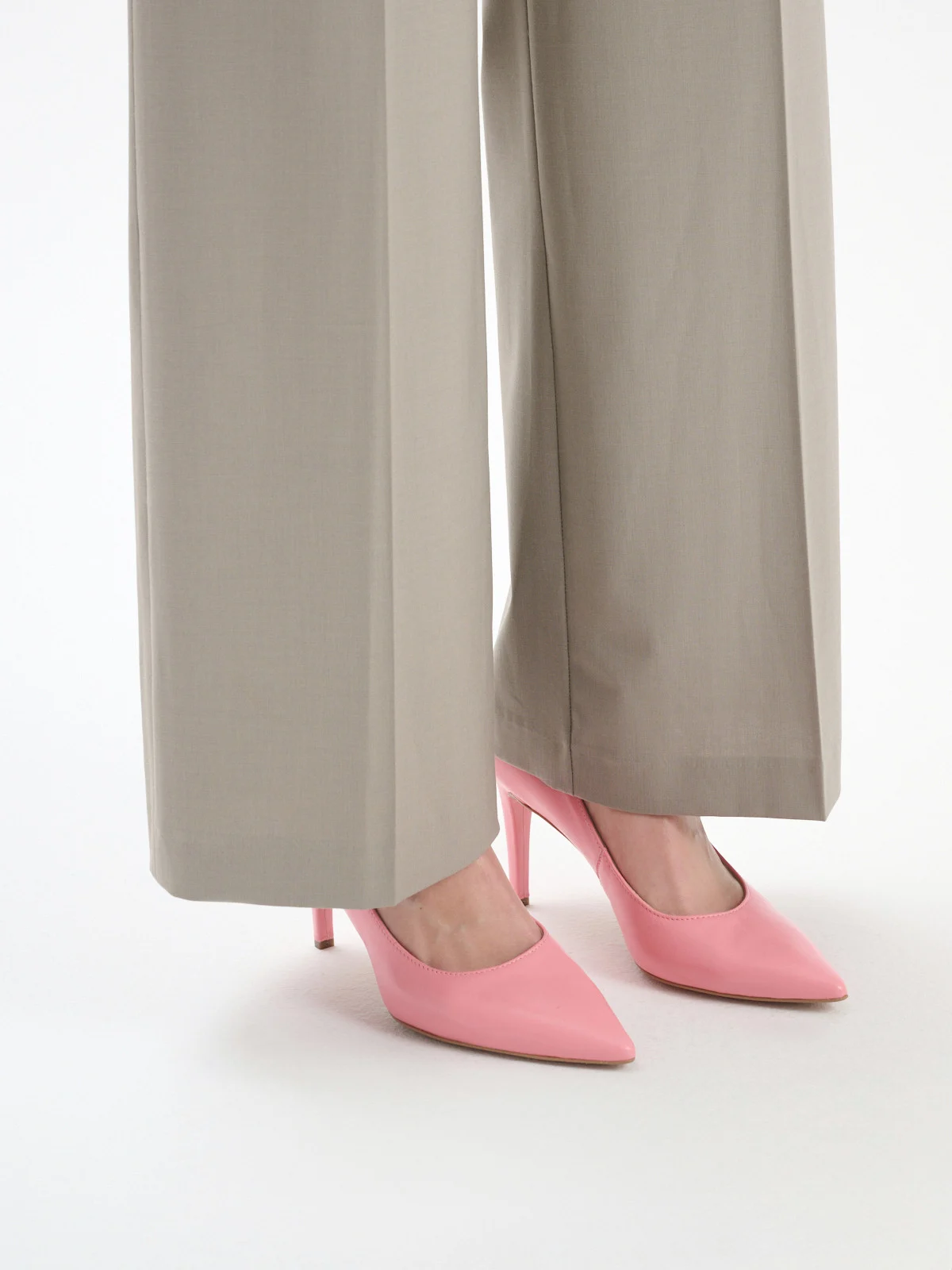 Różowe czółenka na szpilce