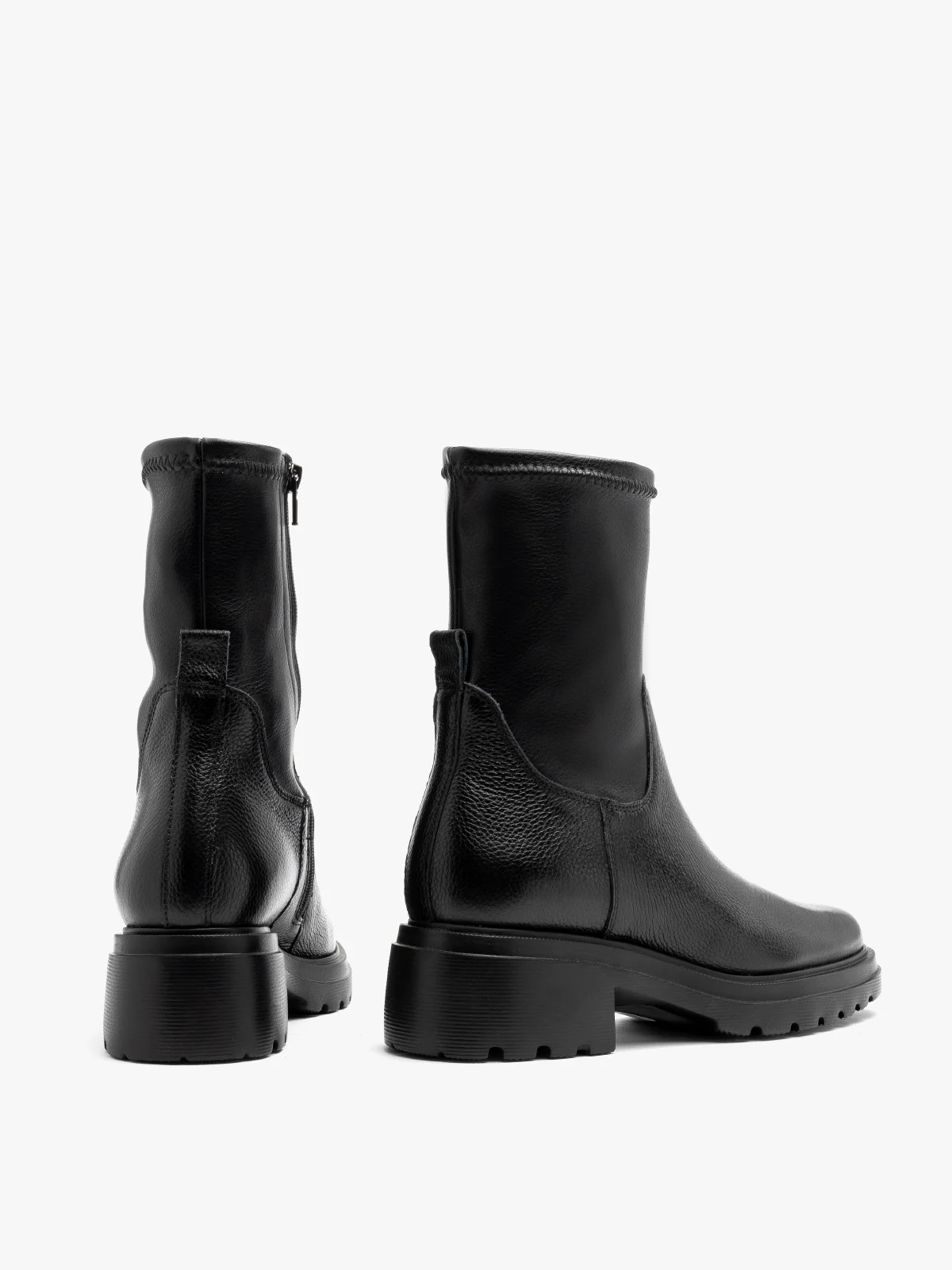 Botki damskie na lekkim spodzie z elastyczną cholewką