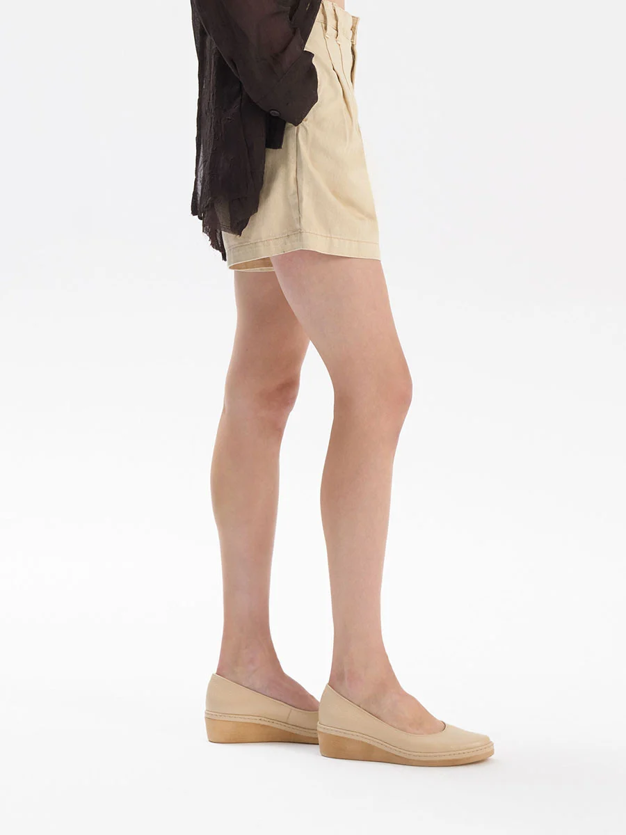 Beżowe czółenka na platformie