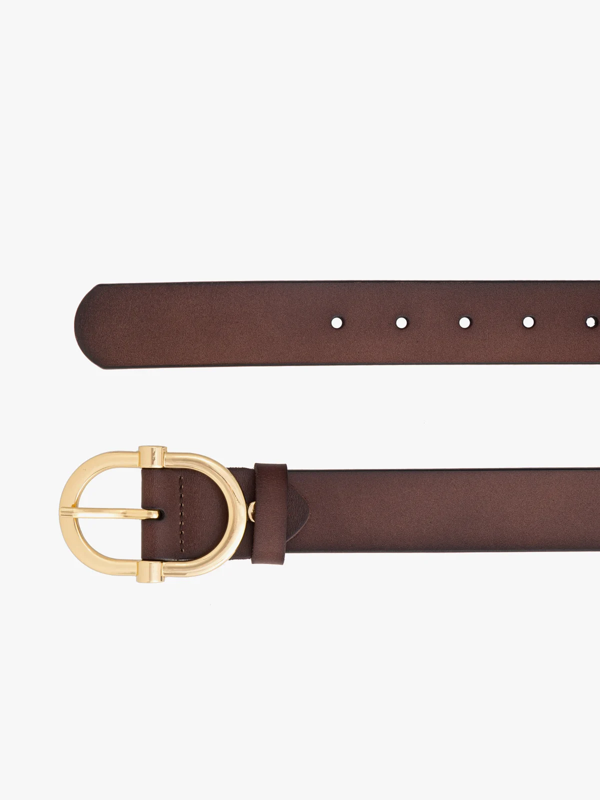 Brązowy pasek ze złotą klamrą