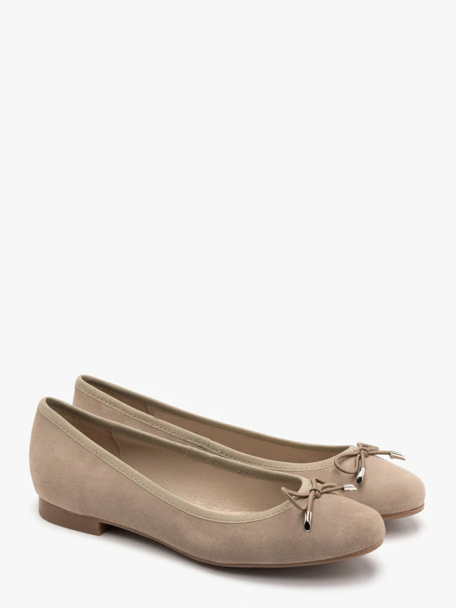 Beżowe baleriny z kokardką