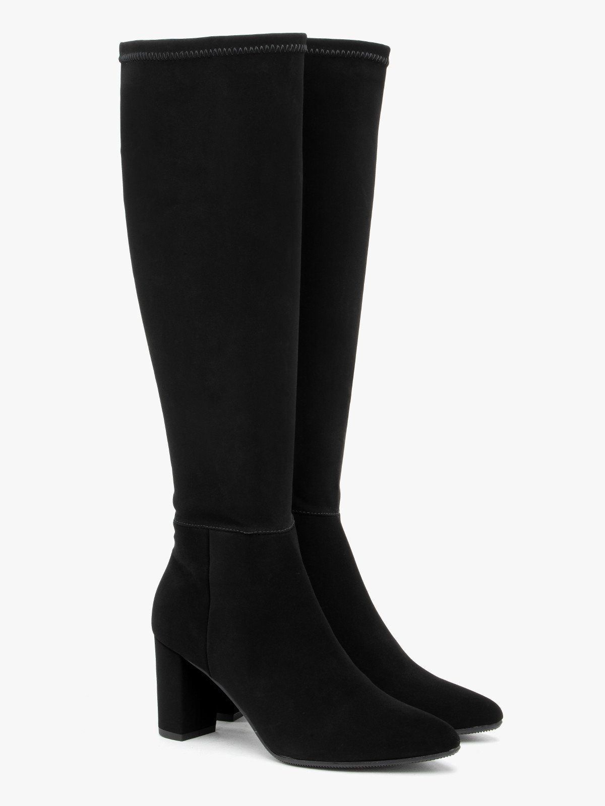 Elastyczne czarne kozaki z szeroką cholewką