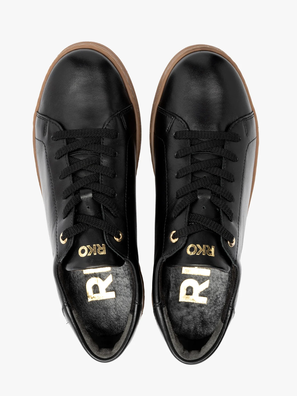 Czarne, sportowe półbuty na beżowym spodzie