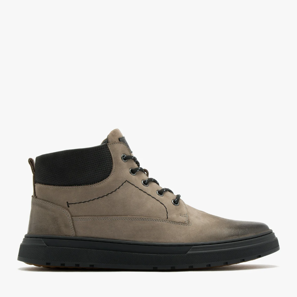 Szare ocieplane trzewiki