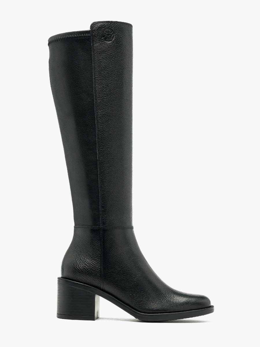 Czarne kozaki damskie