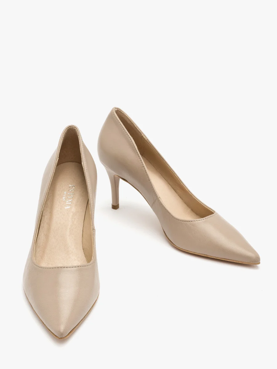 Beżowe czółenka damskie