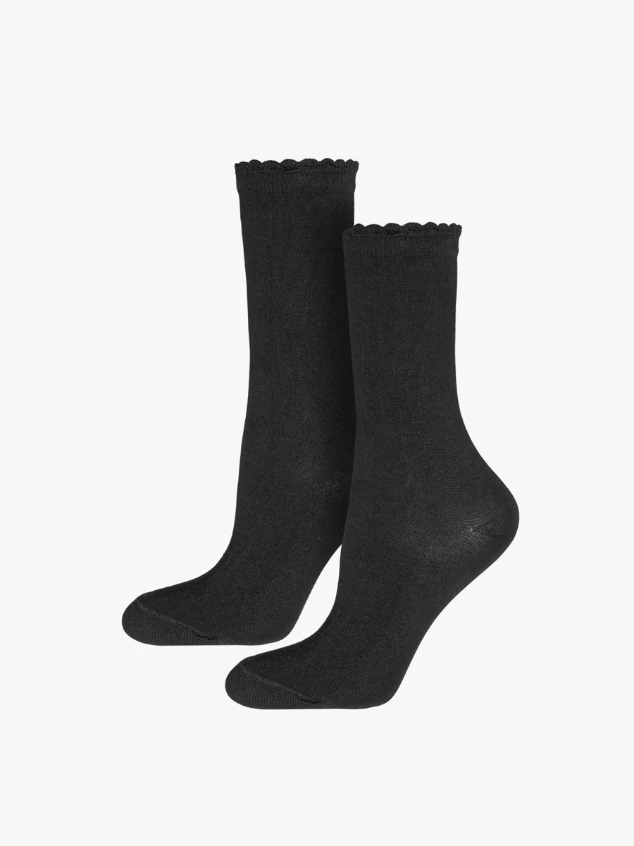 Czarne skarpety bawełniane z falbanką