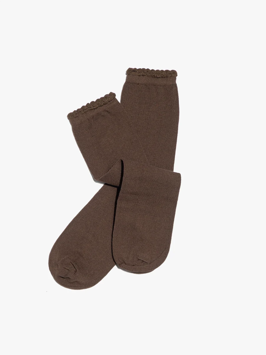 Brązowe skarpety bawełniane z falbanką