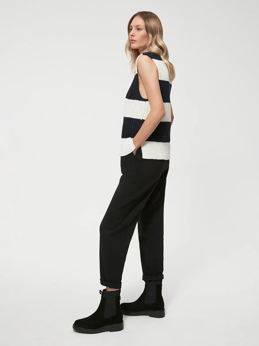 Czarne sztyblety damskie z elastyczną gumą