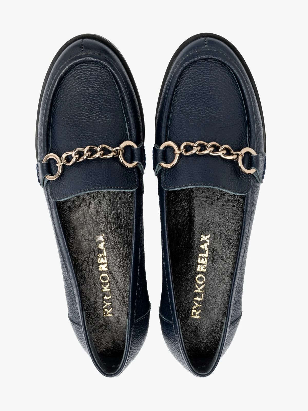 Granatowe mokasyny na płaskiej podeszwie