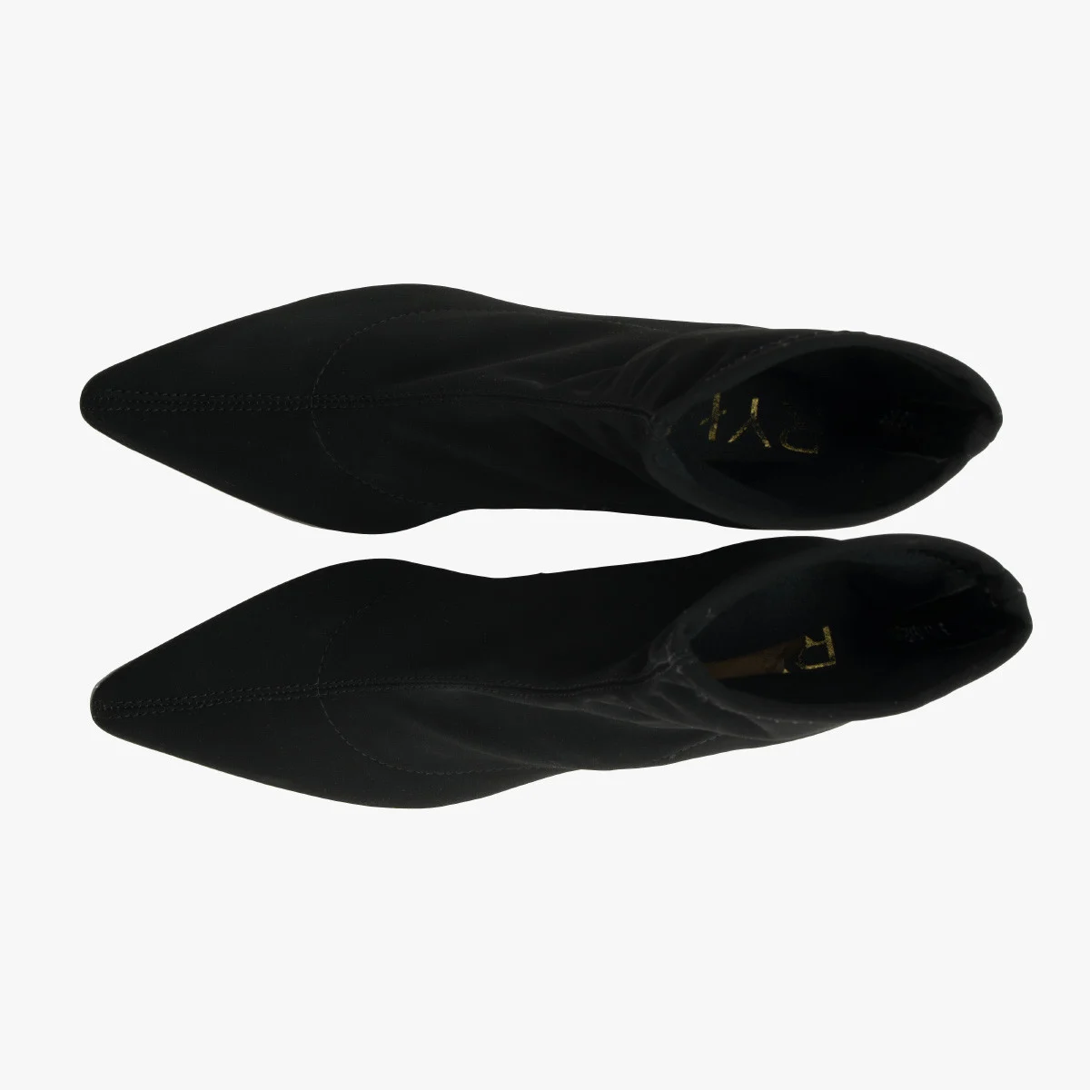 Czarne botki z elastyczną cholewką