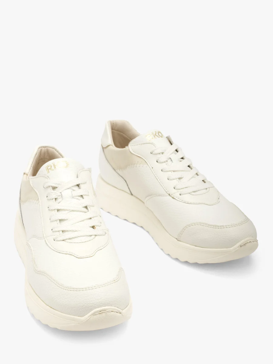 Białe sportowe półbuty z platynową wstawką na pięcie