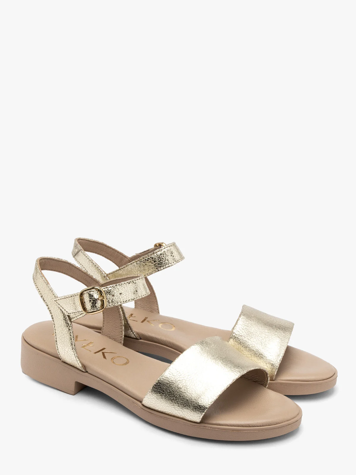Złote sandały na lekkiej podeszwie