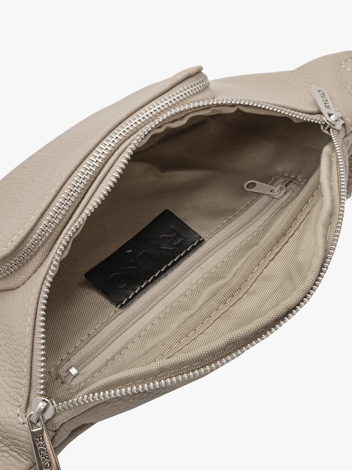 Ciemnobeżowa torebka nerka z poręczną zewnętrzną kieszenią