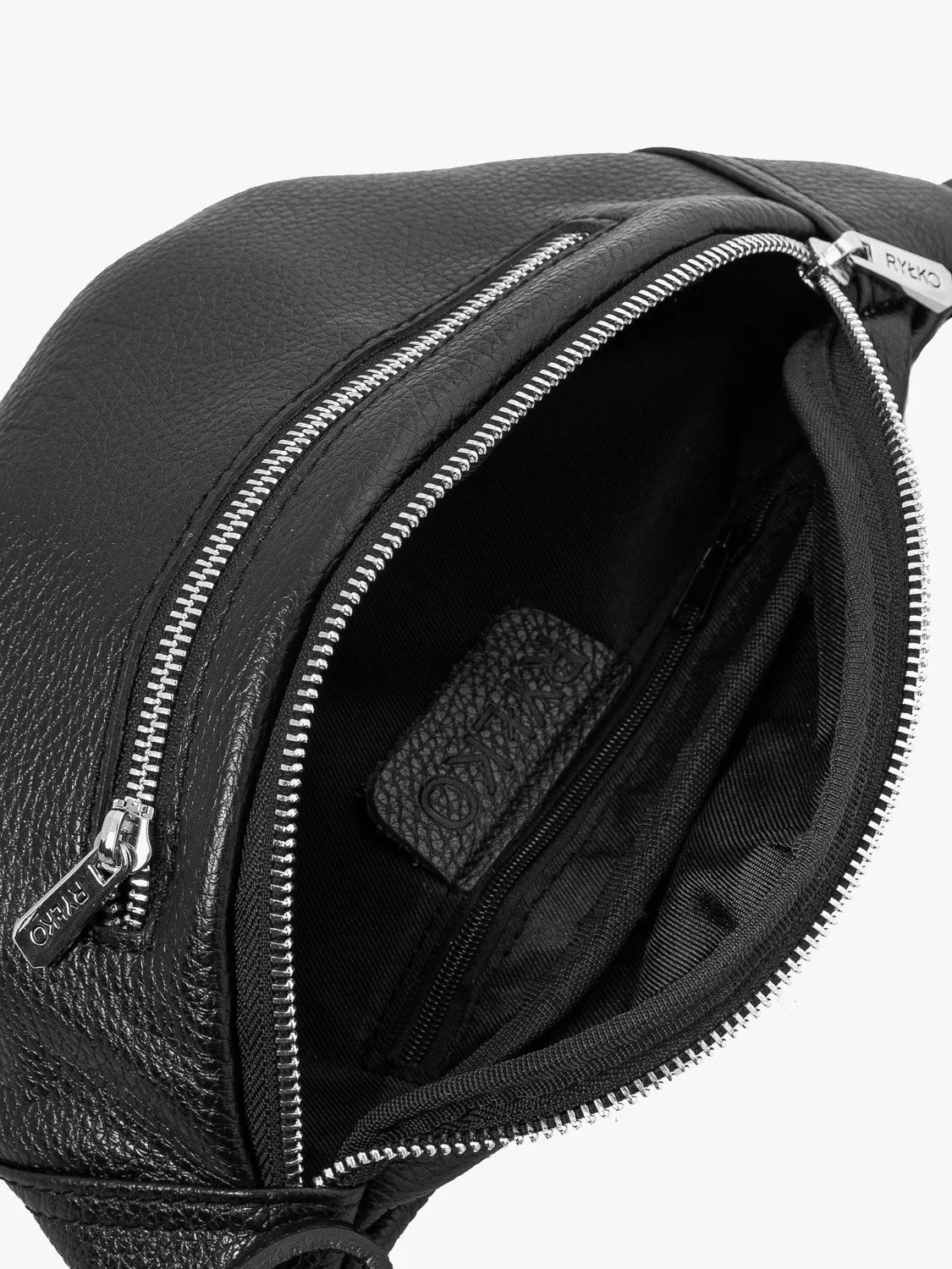 Czarna torebka nerka - crossbody