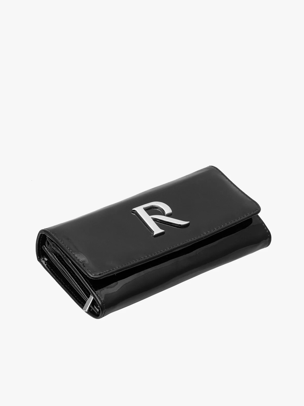 Lakierowany portfel damski w czarnym kolorze