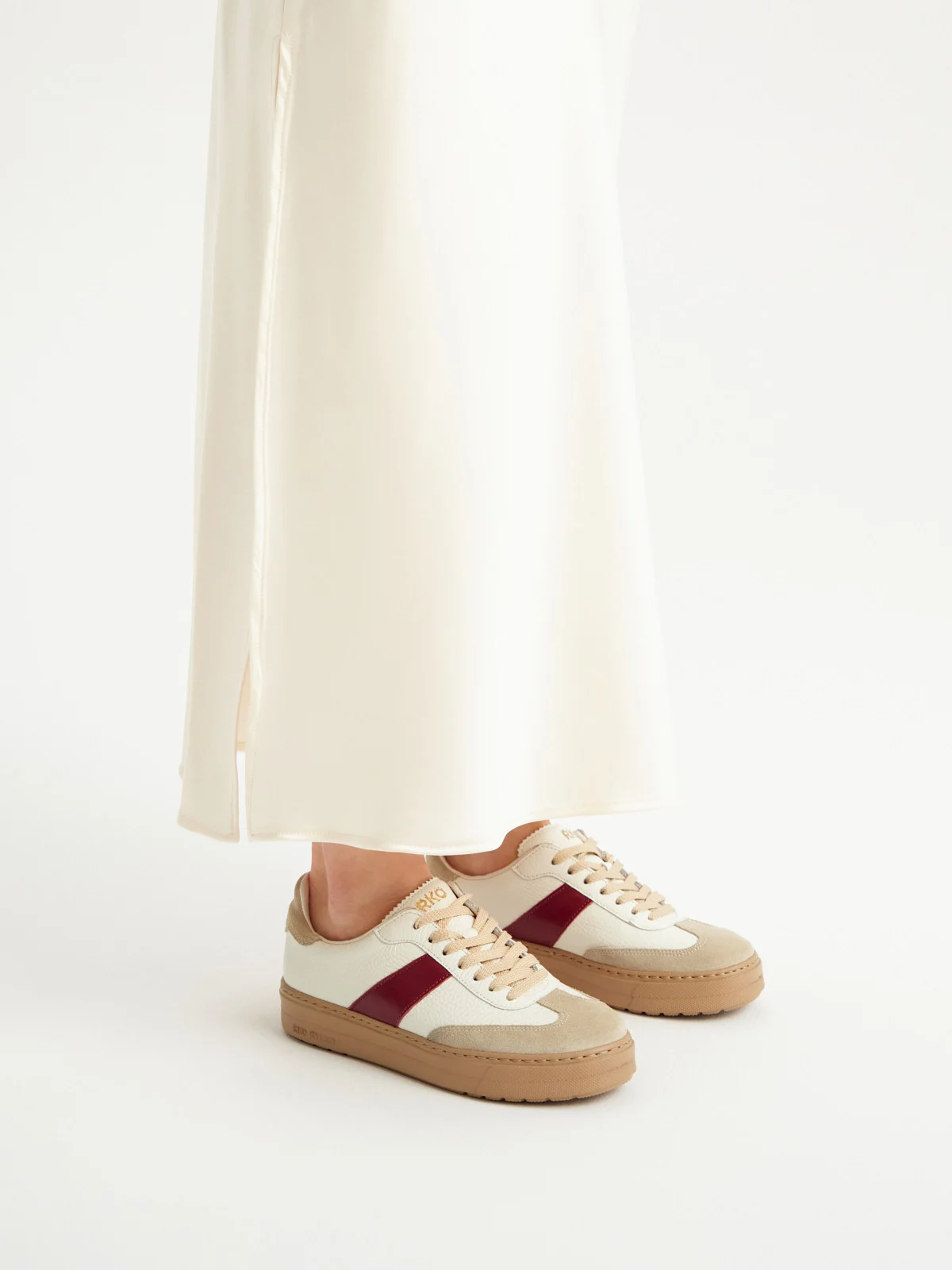 Wielobarwne sportowe półbuty damskie