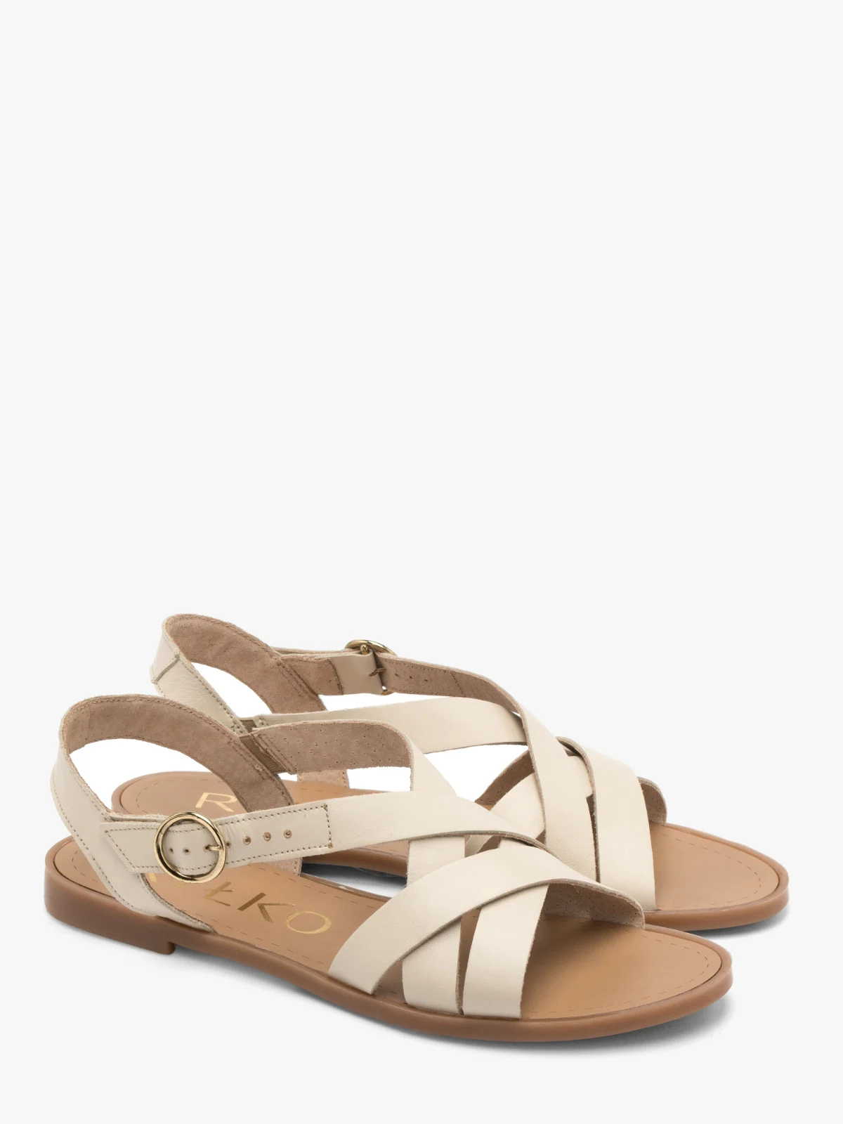 Kremowe sandały na płaskiej podeszwie