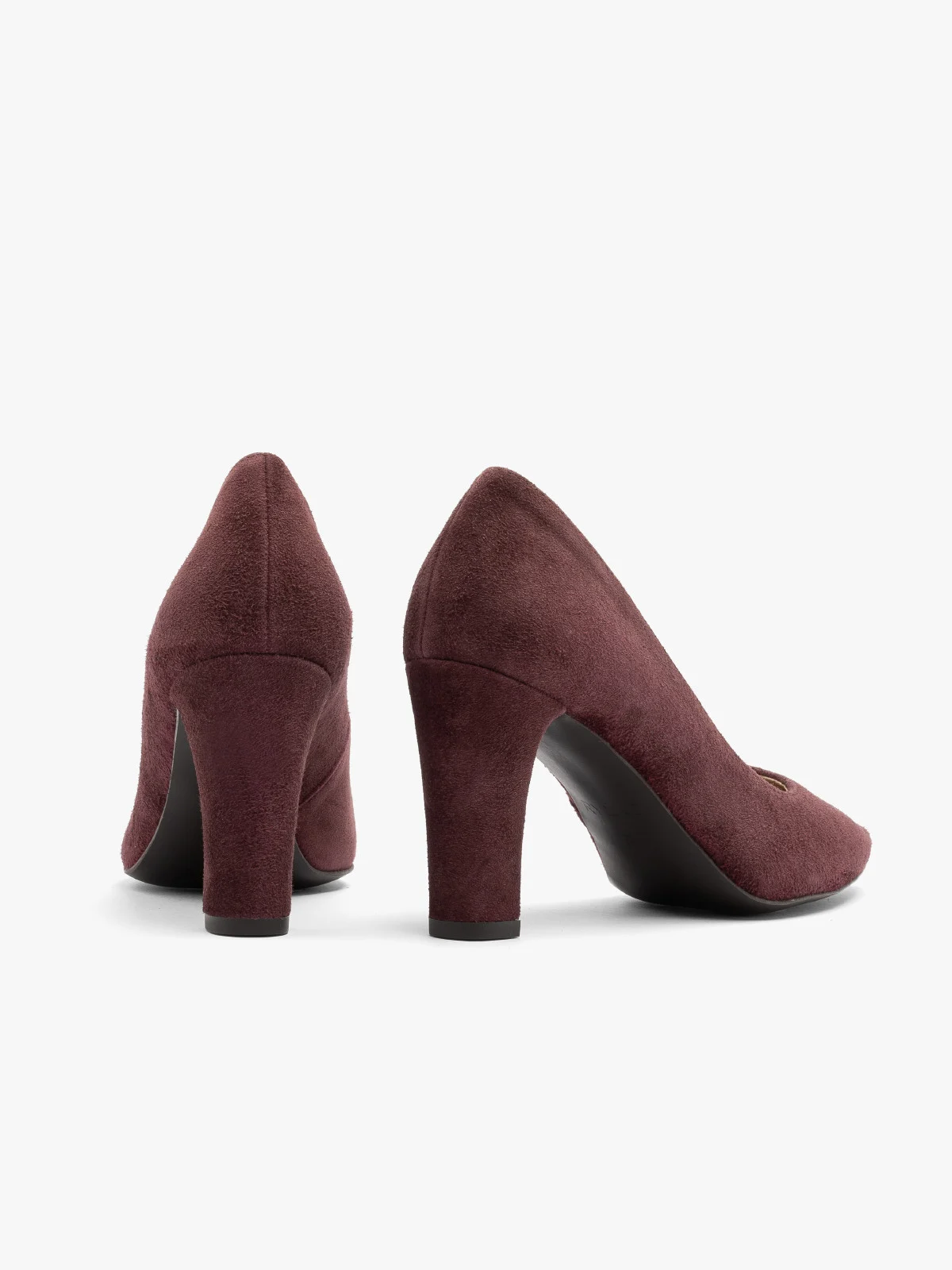 Bordowe czółenka na grubej szpilce