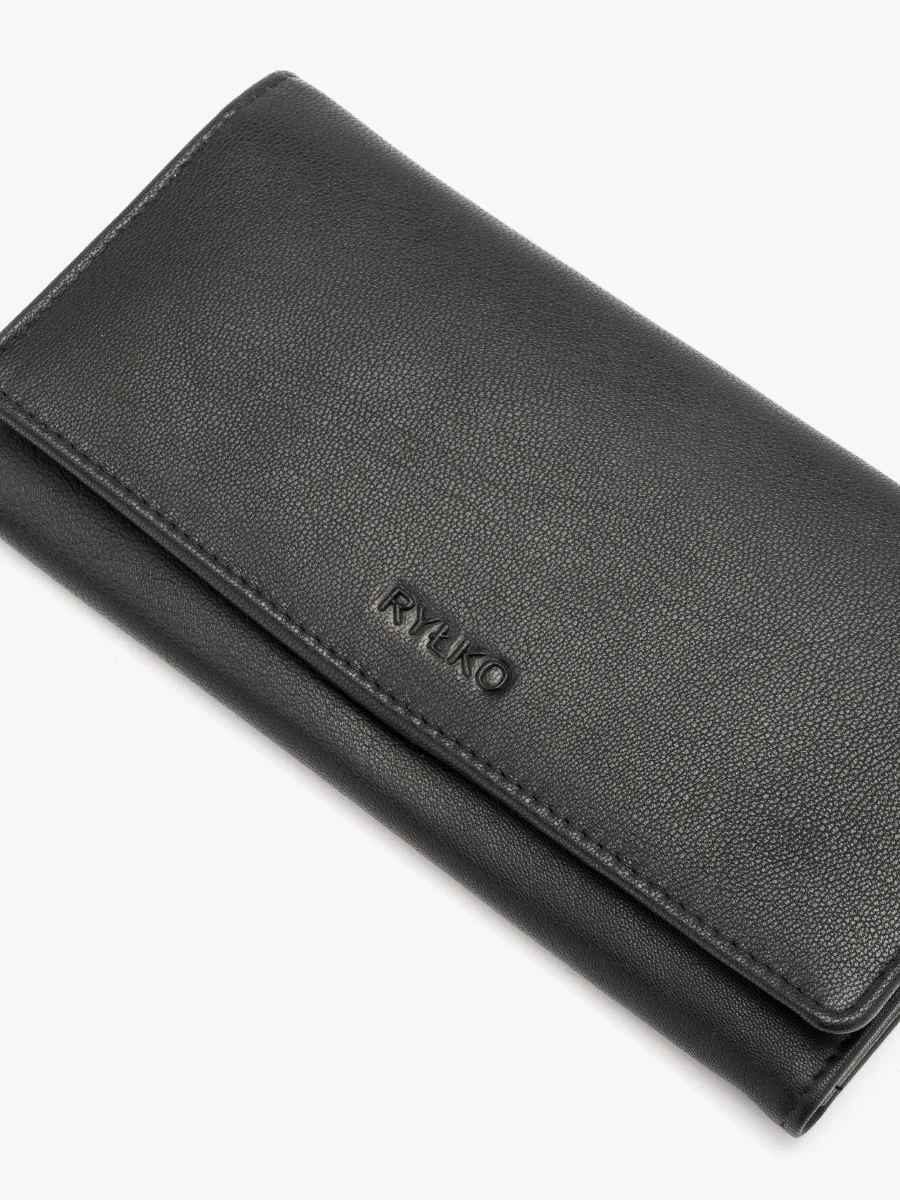 Czarny portfel damski