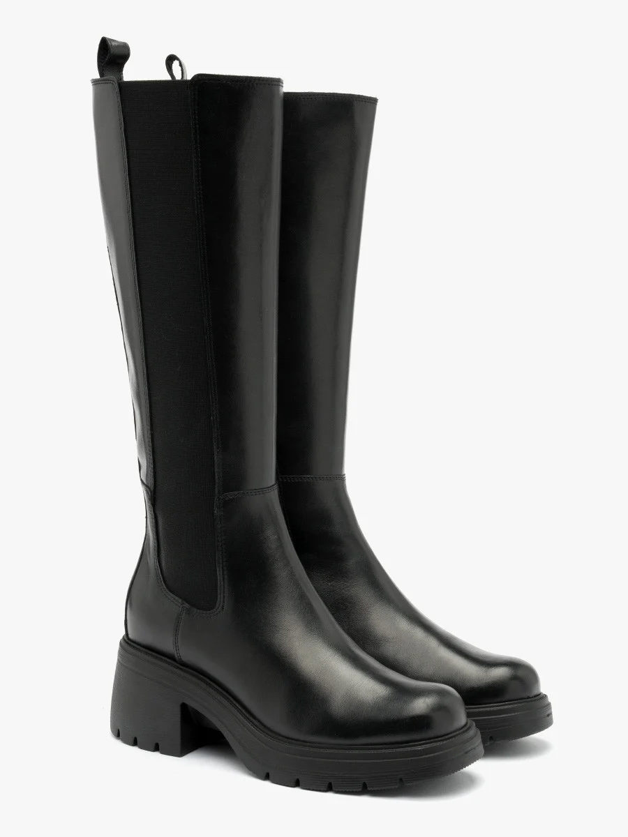 Czarne kozaki z elastyczną gumą