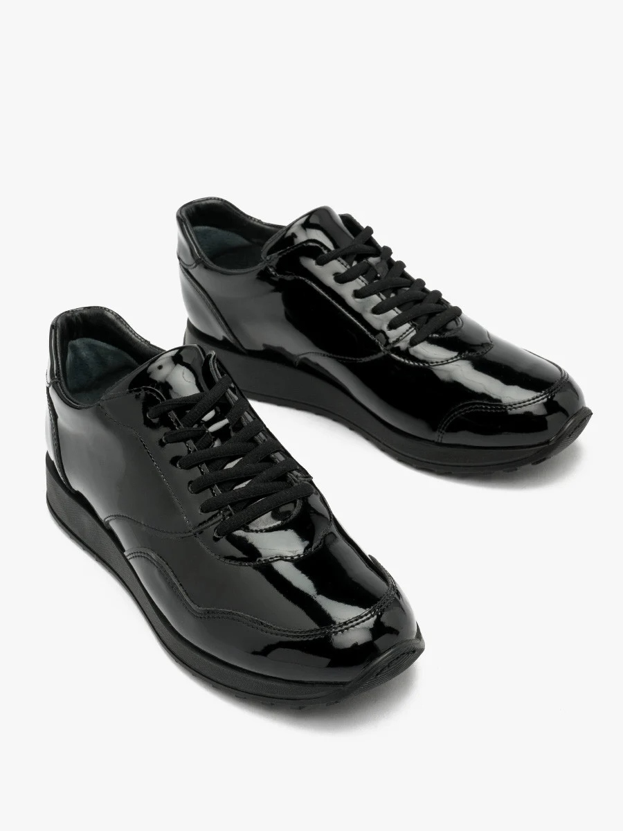 Lakierowane półbuty sportowe