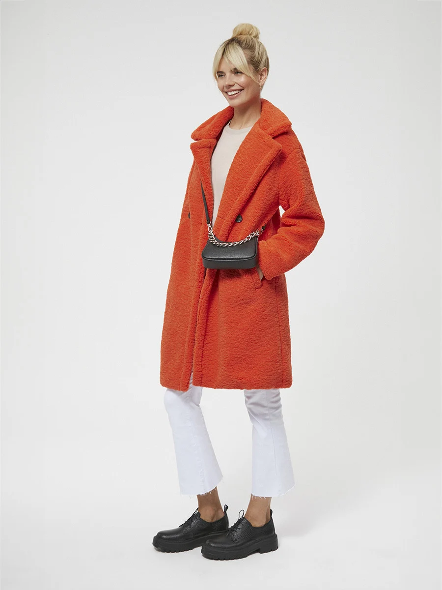 Czarne półbuty na lekkiej podeszwie