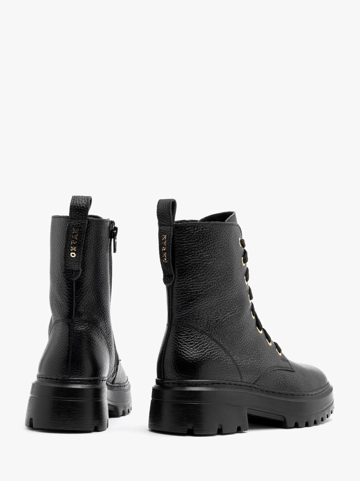 Czarne trzewiki damskie na masywnym spodzie