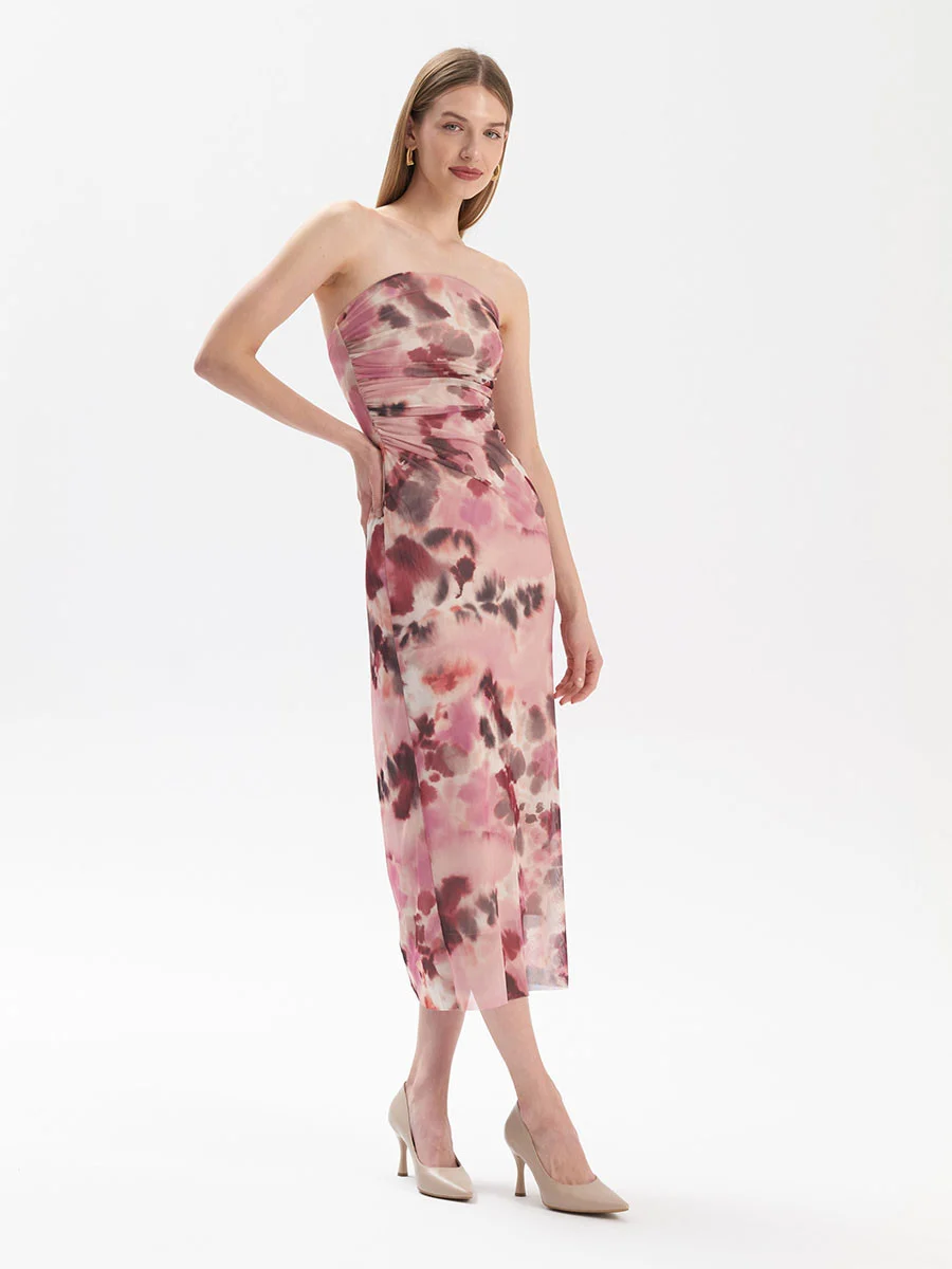 Beżowe czółenka na lakierowanej szpilce