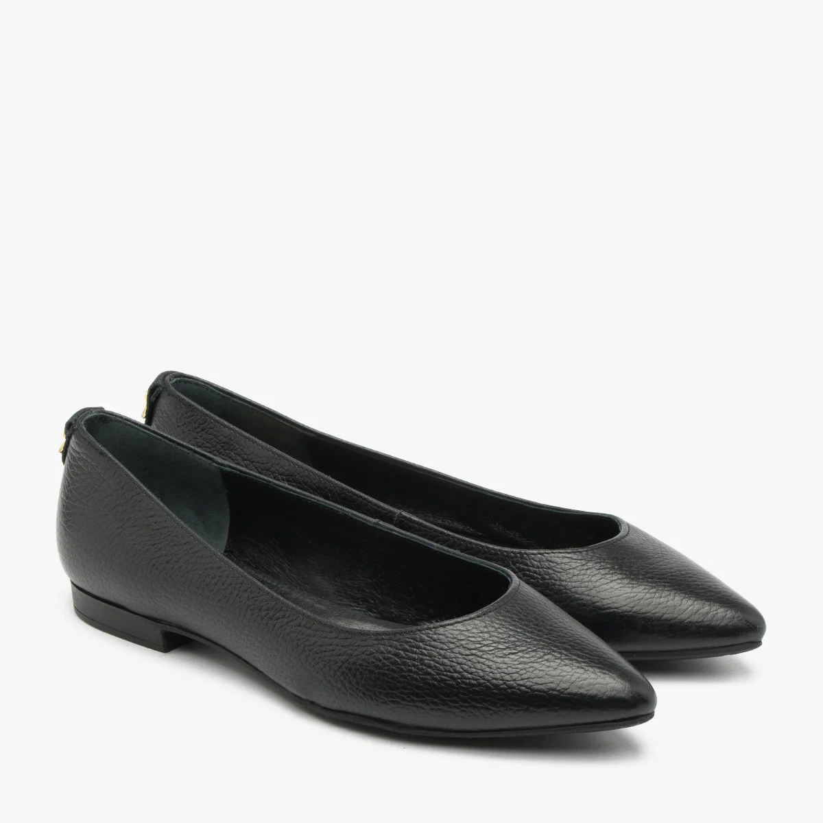 Czarne baleriny z ozdobą na pięcie