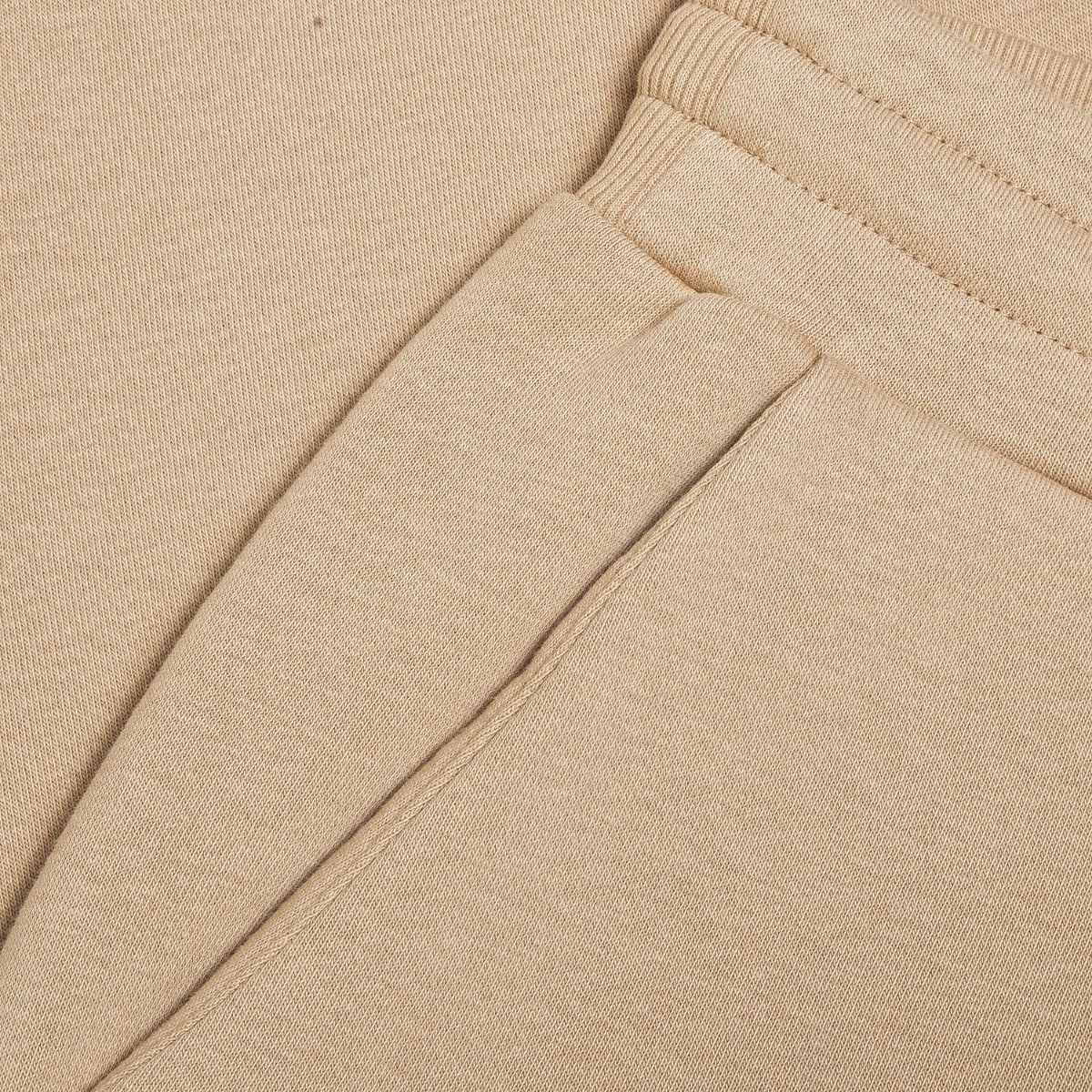 Beżowe spodnie dresowe