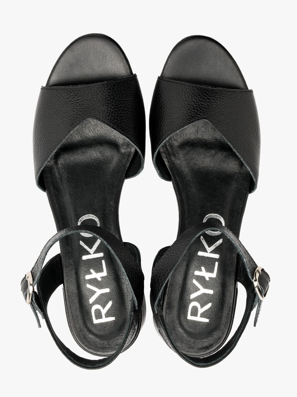 Czarne sandały na niskim obcasie