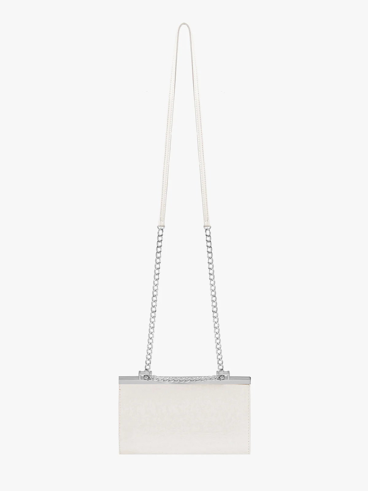 Mała perłowa torebka damska na srebrnym łańcuszku