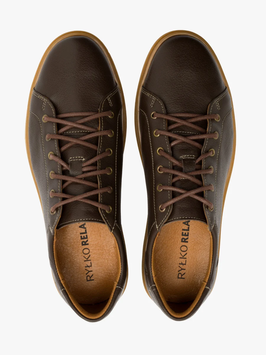 Brązowe półbuty męskie