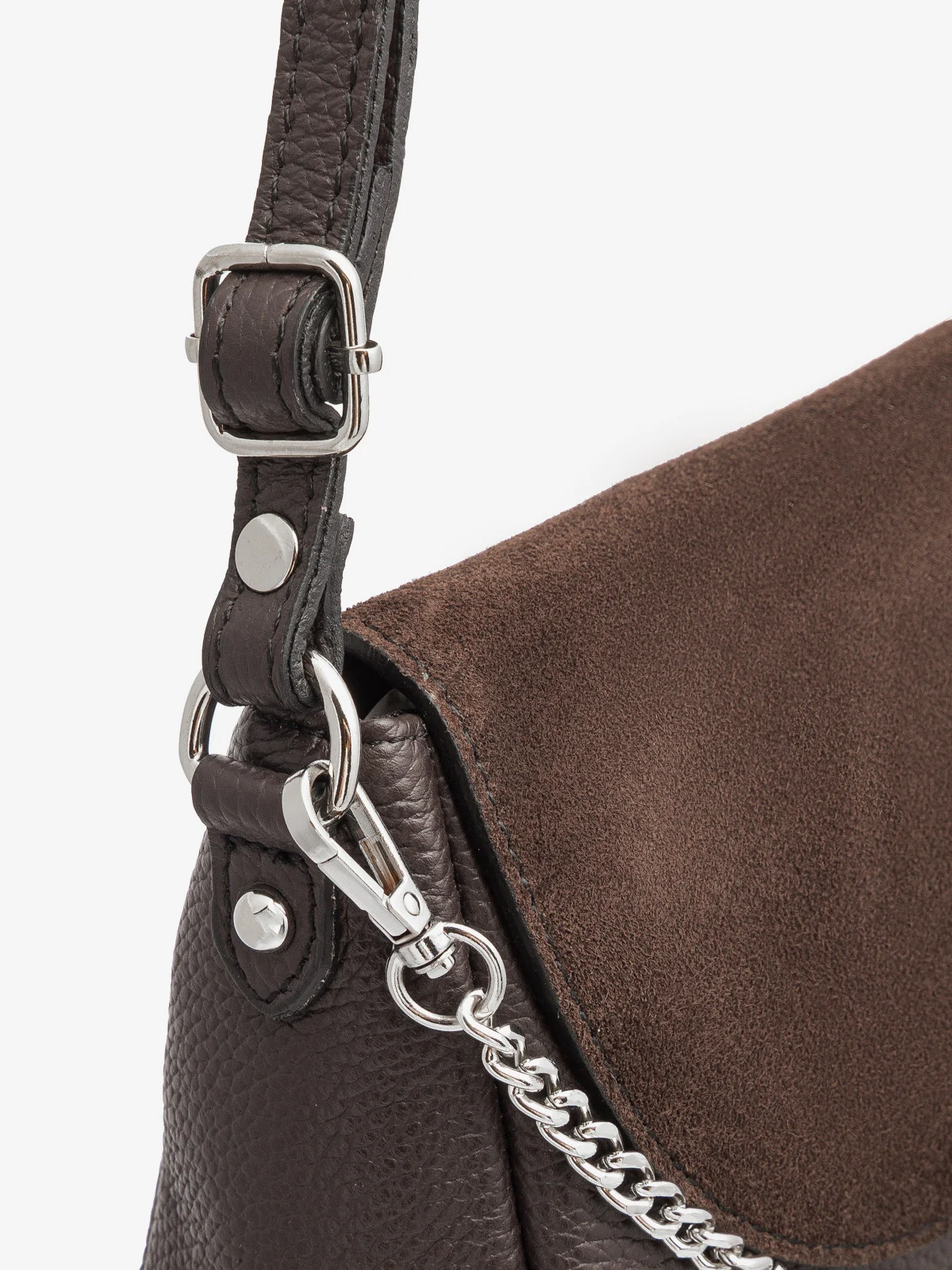 Brązowa torebka z łączonych skór z łańcuszkiem