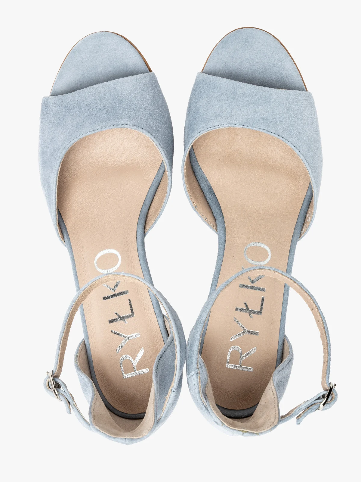 Klasyczne, niebieskie sandały na obcasie