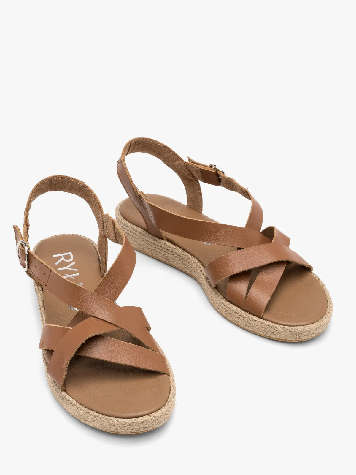 Jasnobrązowe sandały damskie z ozdobną cholewką