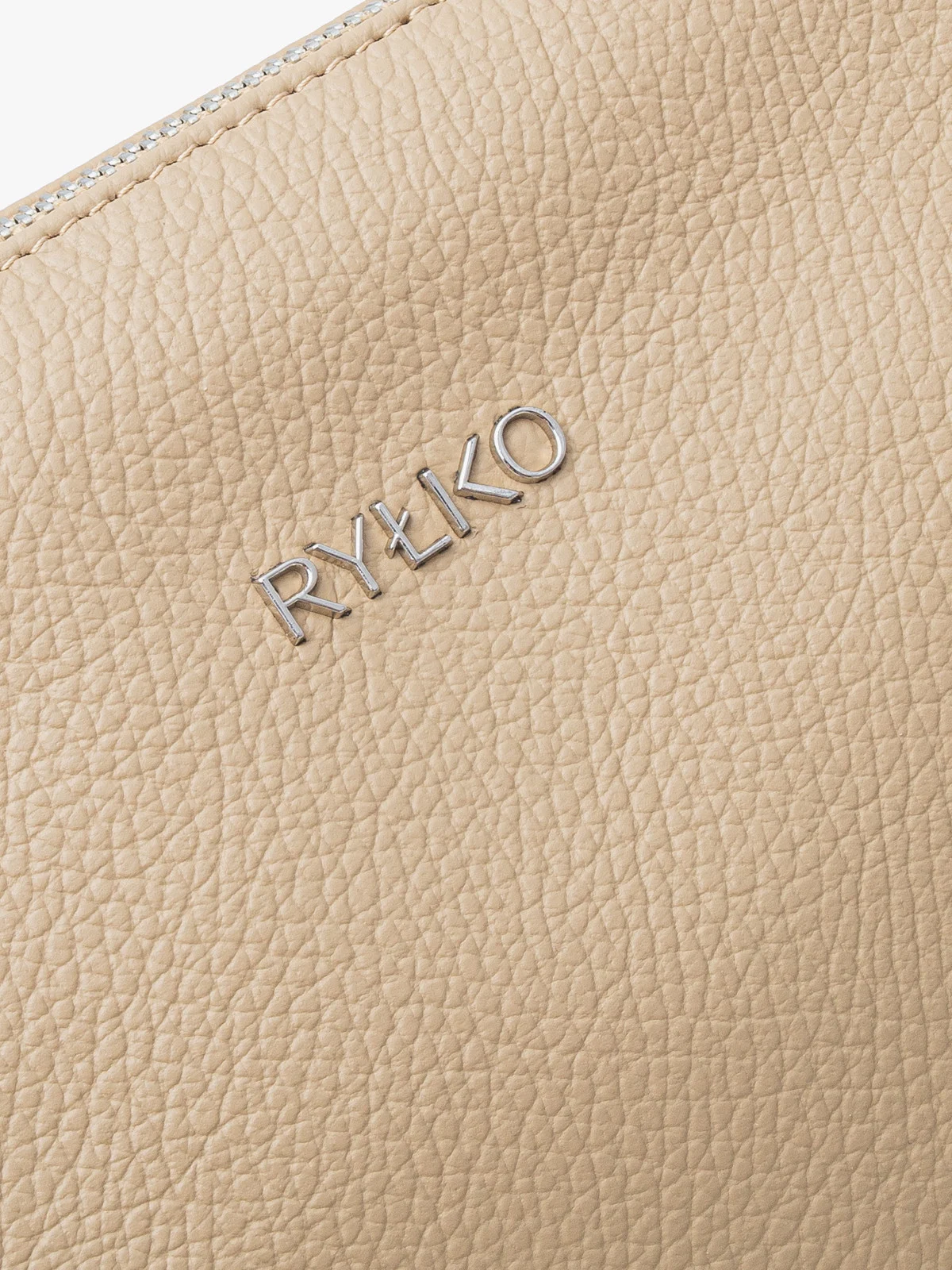 Ciemnobeżowa torebka z regulowanym paskiem