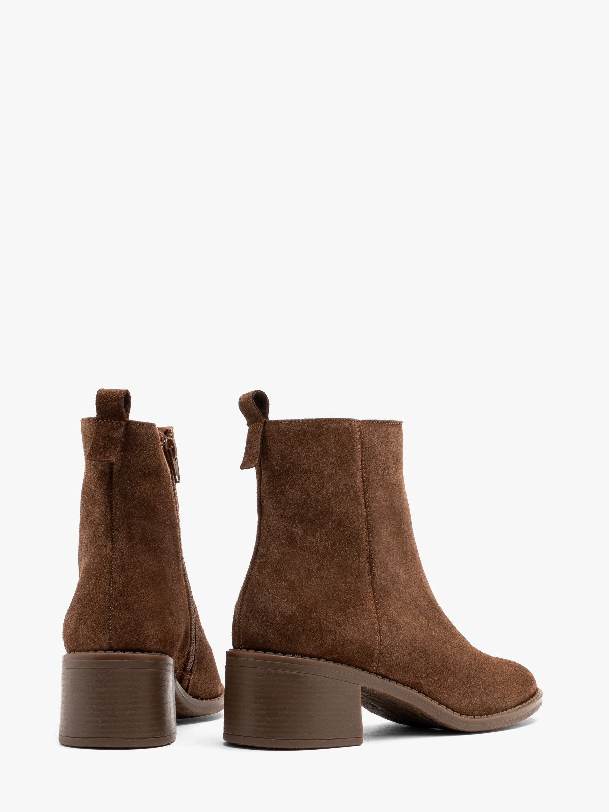 Brązowe botki damskie z weluru